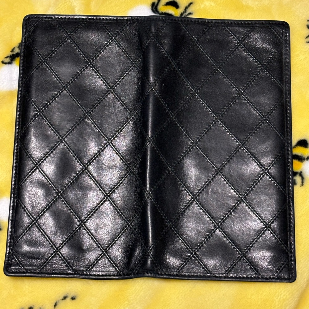 Chanel wallet